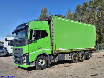 Camión caja cerrada VOLVO FH16 750
