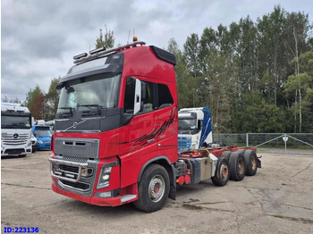 Camión chasis VOLVO FH16 750