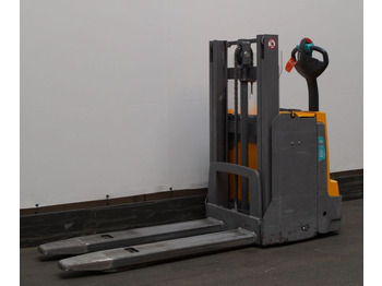 Apilador JUNGHEINRICH EJD