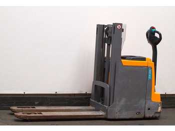 Apilador JUNGHEINRICH EJD