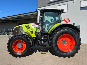 Tractor CLAAS Axion 870