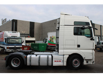 Cabeza tractora MAN TGX 18.440 + euro 6 + double tank + spoiler: foto 4