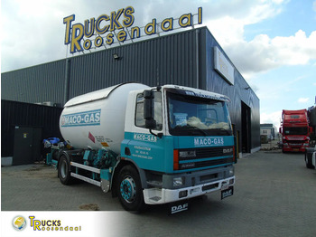 Camión cisterna DAF CF 75