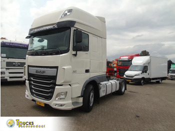 Cabeza tractora DAF XF 460