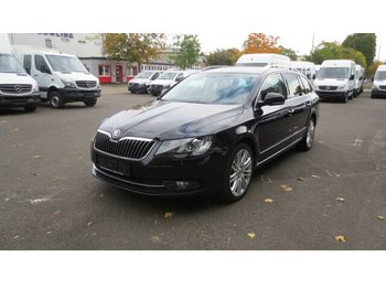 Coche SKODA Superb Combi Elegance Top Ausstattung: foto 1