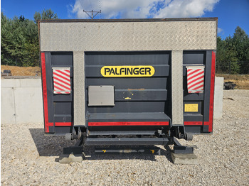Trampilla elevadora PALFINGER