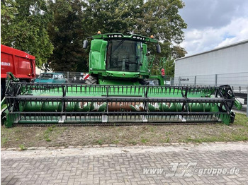 Cosechadora de granos John Deere T670 i: foto 3