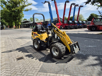 Cargadora articulada MUSTANG AL 306 miniloader: foto 5