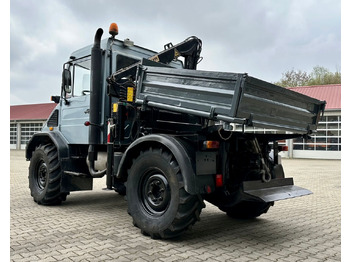 Camión volquete Unimog 130 - U130 418 74426 mit Kran und Winde Mer: foto 5
