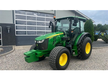 Tractor John Deere 5090 M Med græsdæk: foto 2