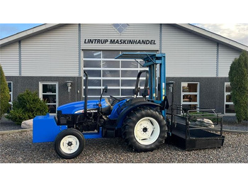 Tractor NEW HOLLAND