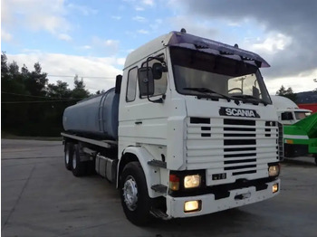 Camión cisterna SCANIA R143