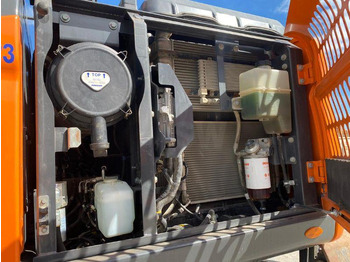Excavadora de ruedas Doosan DX160W: foto 4
