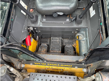 Leasing para New Holland L220  New Holland L220: foto 5
