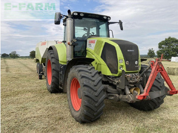Tractor CLAAS Axion 840