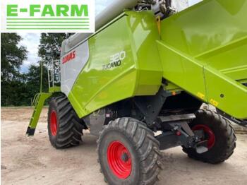 Cosechadora de granos CLAAS Tucano 320: foto 2