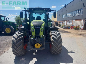 Tractor CLAAS arion 660 cmatic: foto 2