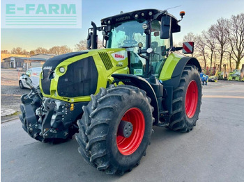 Tractor CLAAS Axion 830