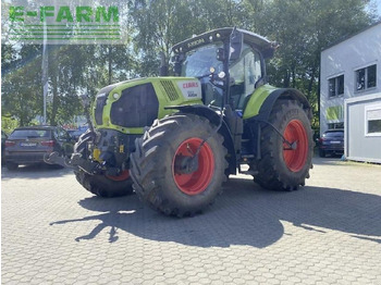 Tractor CLAAS Axion 830