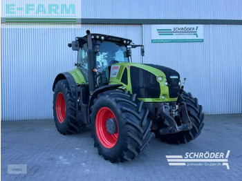 Tractor CLAAS Axion 920