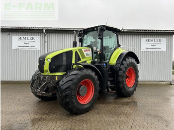 Tractor CLAAS Axion 930