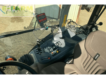 Tractor CLAAS nexos 240 l cabine: foto 5