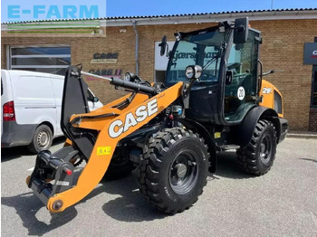 Miniexcavadora CASE
