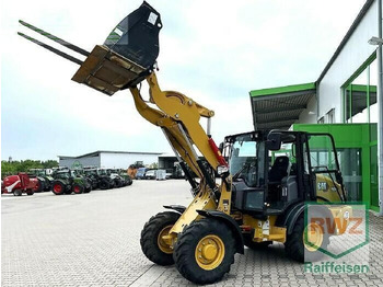 Miniexcavadora CATERPILLAR 906