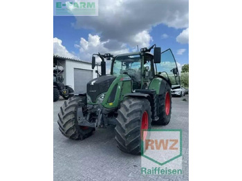 Tractor FENDT 718 Vario