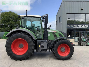 Tractor FENDT 720 Vario
