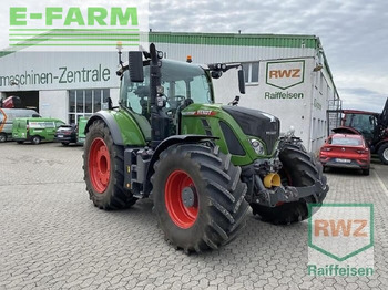 Tractor FENDT 722 Vario