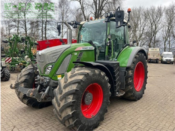 Tractor FENDT 722 Vario
