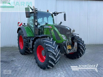 Tractor FENDT 724 Vario