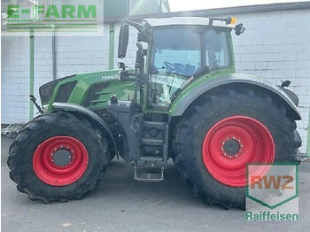 Tractor FENDT 828 Vario