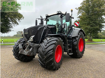 Tractor FENDT 828 Vario