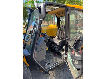Manipulador telescópico JCB 527-58 agri: foto 3