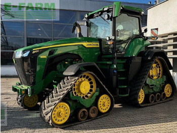 Tractor JOHN DEERE