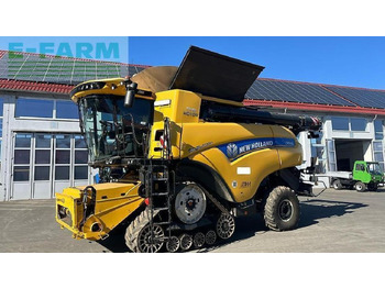 Cosechadora de granos NEW HOLLAND CR series