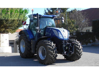 Tractor NEW HOLLAND T7
