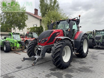 Tractor VALTRA T234