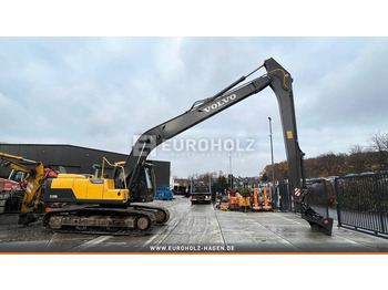 Excavadora de cadenas VOLVO EC220