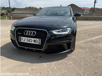 Coche AUDI
