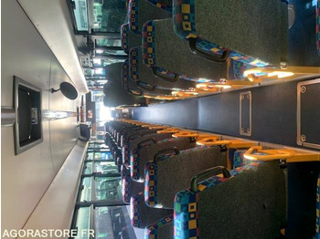 Autobús escolar CAR IRISBUS RECREO N°15213- MEC 2009 - 444297 Km AD507BZ: foto 5