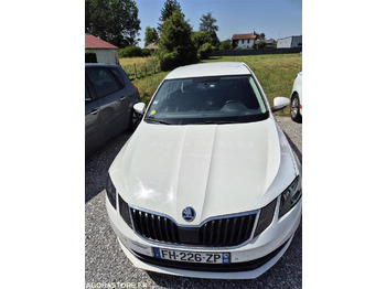 Coche ŠKODA