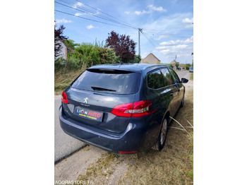 Coche PEUGEOT 308 SW 1.2i PURETECH - 2019 - 68 590 KM: foto 3