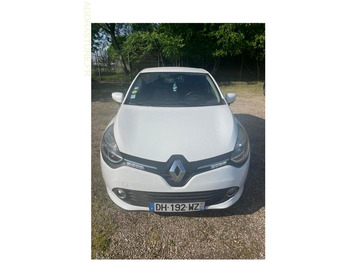 Coche RENAULT