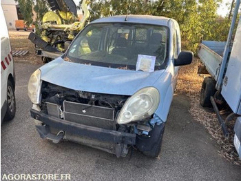 Furgoneta pequeña RENAULT Kangoo