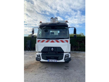 Camión RENAULT D