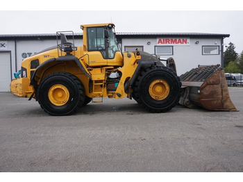 Cargadora de ruedas Volvo L250H *Uthyres*: foto 5