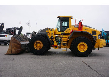 Cargadora de ruedas Volvo L250H *Uthyres*: foto 2